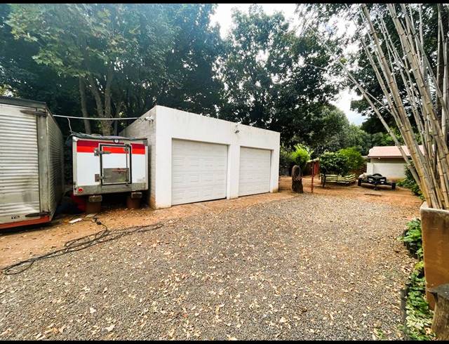5 BEDROOM HOUSE FOR SALE IN THREE RIVERS